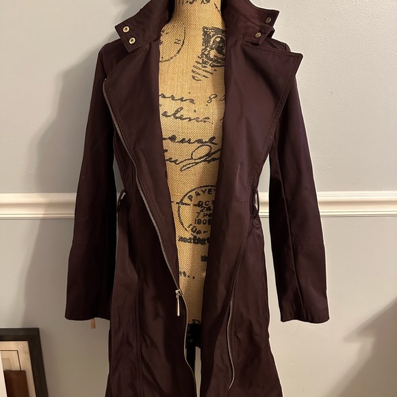 Vince Camaro Dark Purple Trench Coat Small - Picture 2 of 11